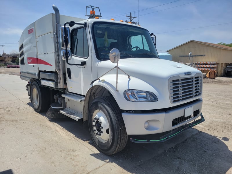 2018 Elgin Eagle Street Sweeper Featured Image