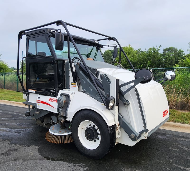 2009 Elgin Pelican NS Street Sweeper Featured Image