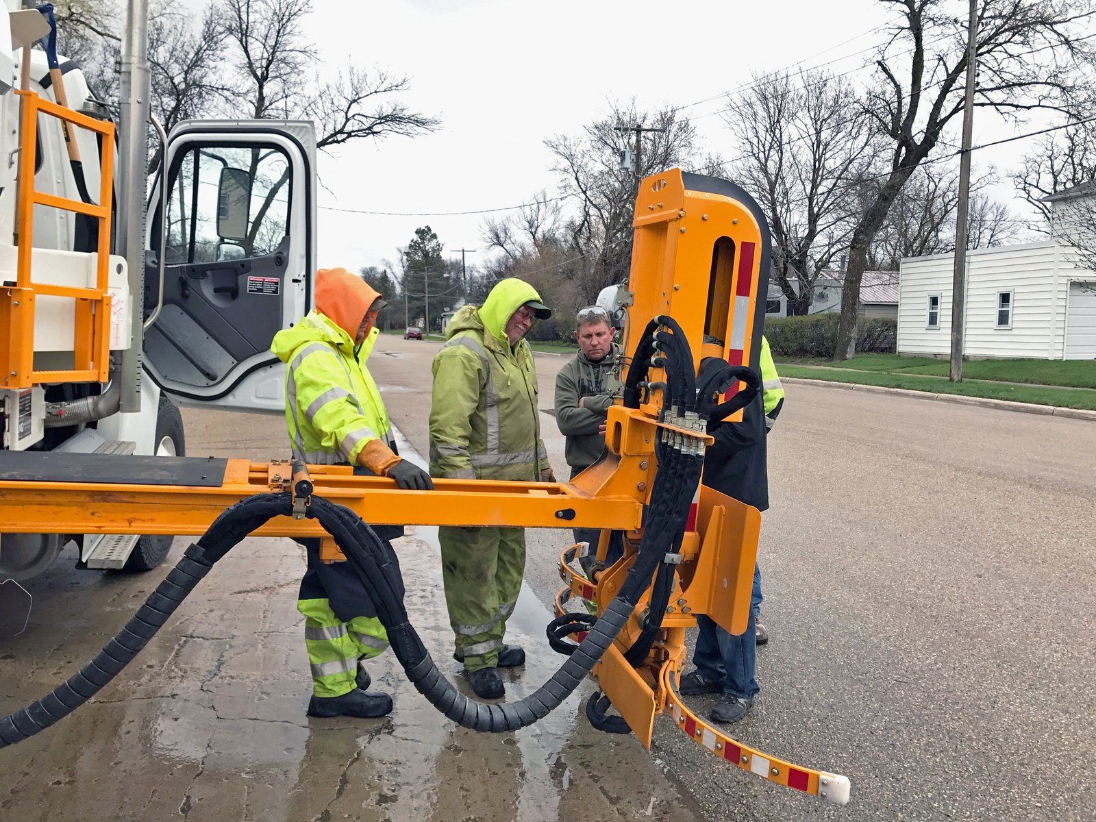 City of Wheaton, MN – Labrie Automizer Garbage Truck