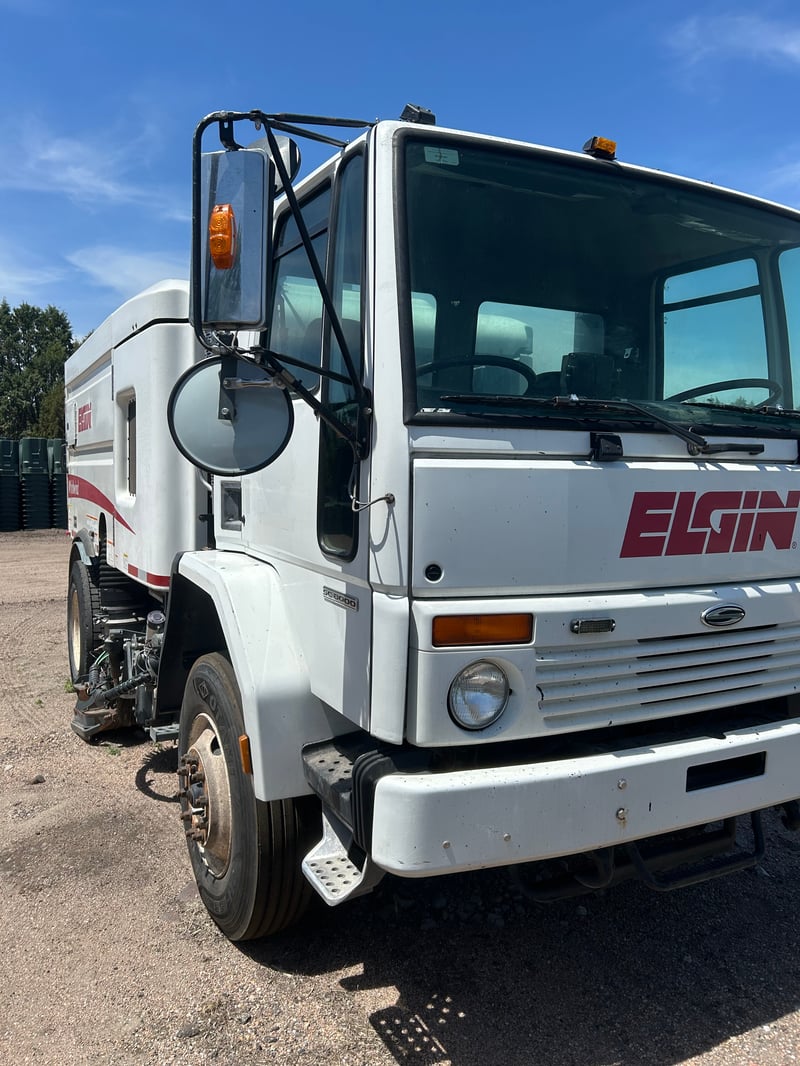 2007 Elgin Whirlwind Featured Image