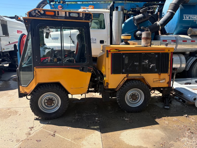 2012 Trackless MT6 Featured Image