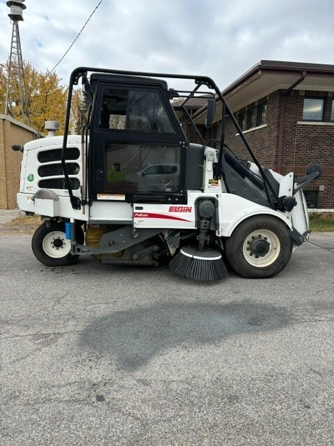 2009 Elgin Pelican NS Street Sweeper Featured Image